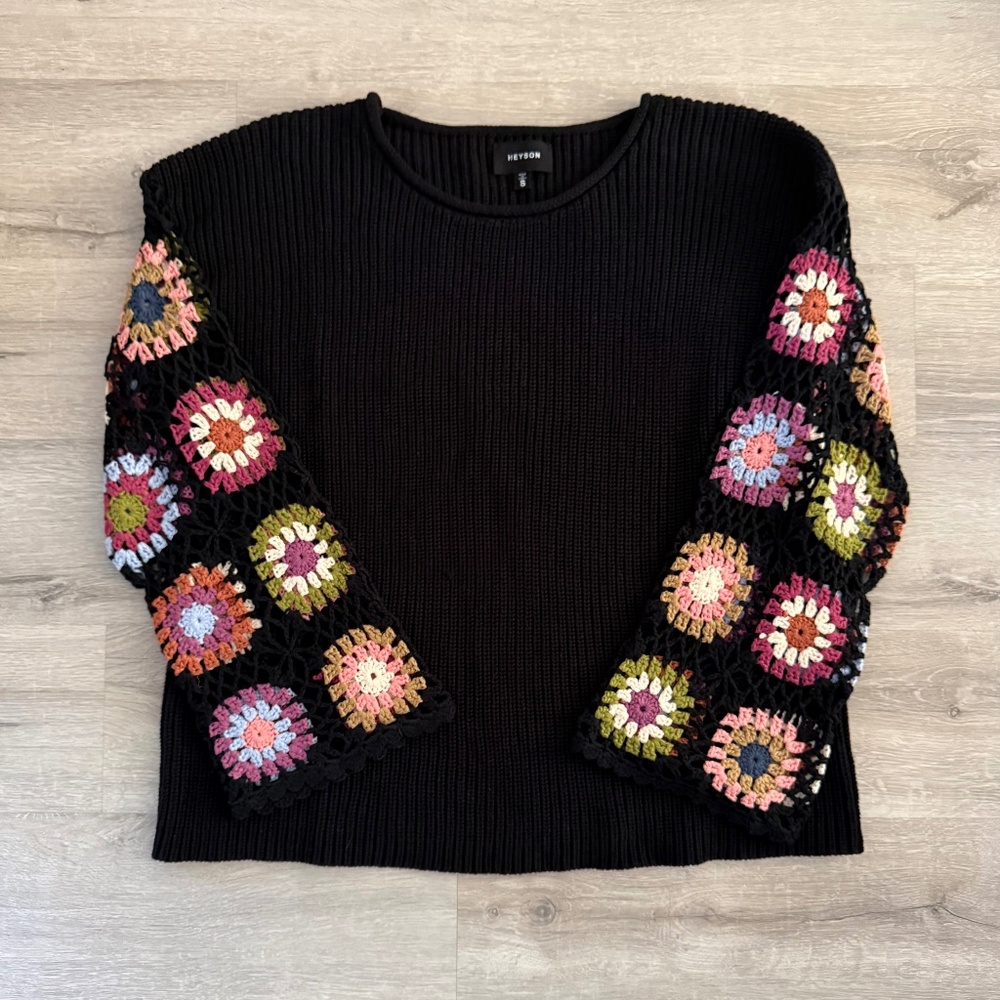 HEYSON Women’s Black Crew Neck Boho Sweater w/ Crochet Sleeves Small colorful